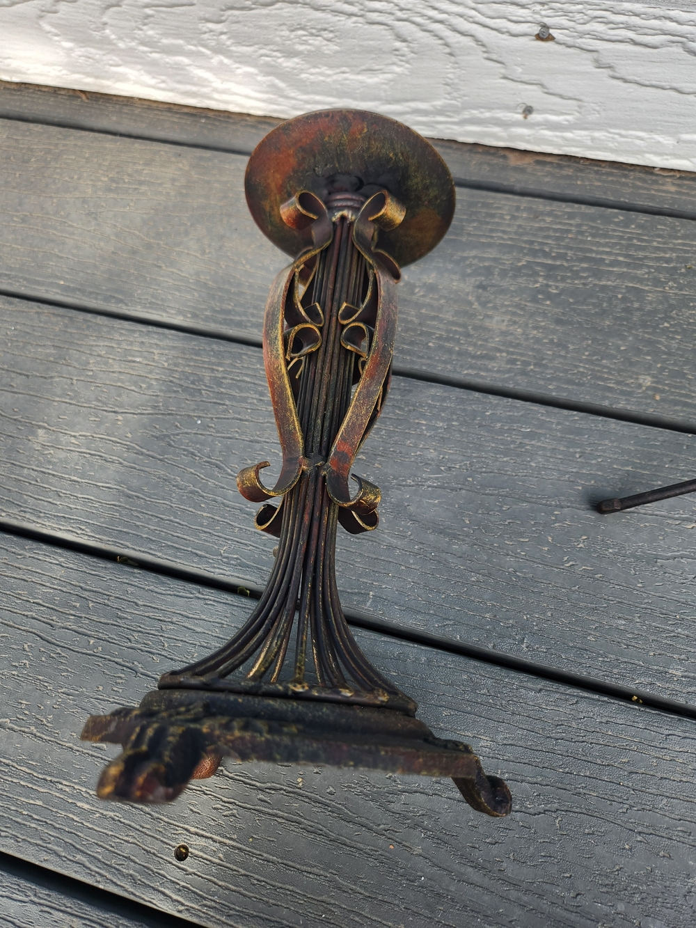 Ornate Metal Candle Holder - Rustic Bronze Finish - Picture 2 of 4